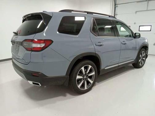 2023 Honda Pilot AWD Elite