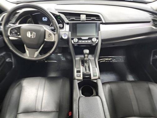 Lunar Silver Metallic 2018 Honda Civic EX-L