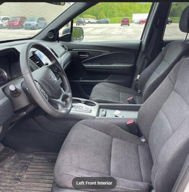 2022 Honda Pilot AWD Sport