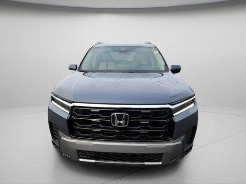 2026 Honda Pilot Touring 8-Passenger