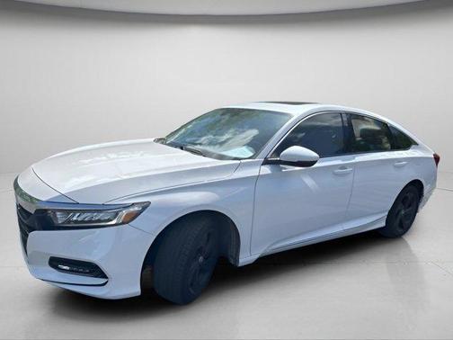Platinum White Pearl 2020 Honda Accord EX-L 1.5T