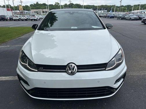 2018 Volkswagen Golf R 2.0T DSG