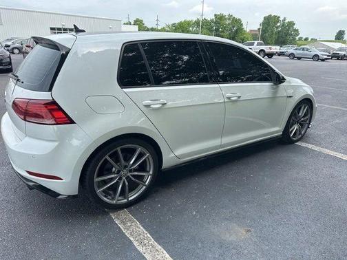 2018 Volkswagen Golf R 2.0T DSG