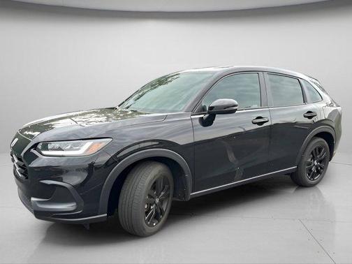 Crystal Black Pearl 2026 Honda HR-V AWD Sport