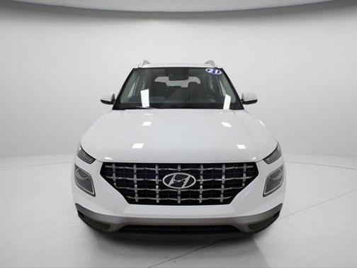 2021 Hyundai VENUE SEL