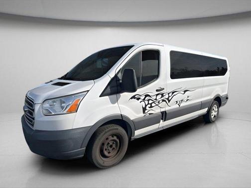 2017 Ford Transit-350 XLT