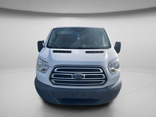 2017 Ford Transit-350 XLT