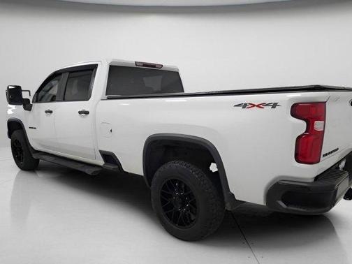 Summit White 2021 Chevrolet Silverado 2500 Custom