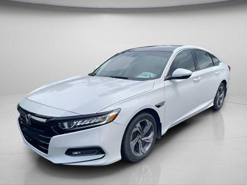 Platinum White Pearl 2018 Honda Accord EX-L 2.0T
