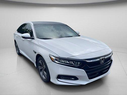 Platinum White Pearl 2018 Honda Accord EX-L 2.0T