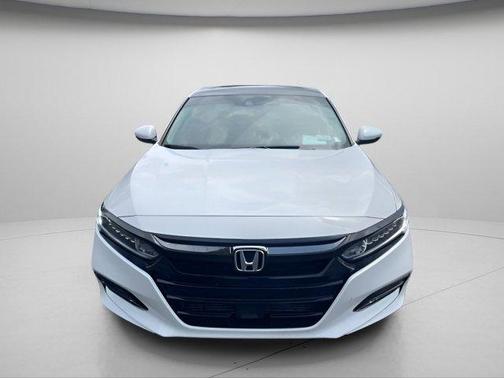 Platinum White Pearl 2018 Honda Accord EX-L 2.0T
