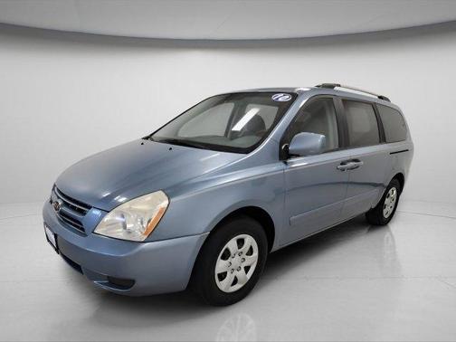 2010 Kia Sedona LX