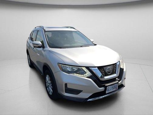 Brilliant Silver 2017 Nissan Rogue SV