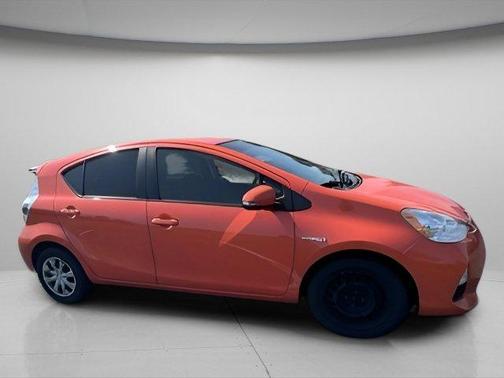 2014 Toyota Prius c Four