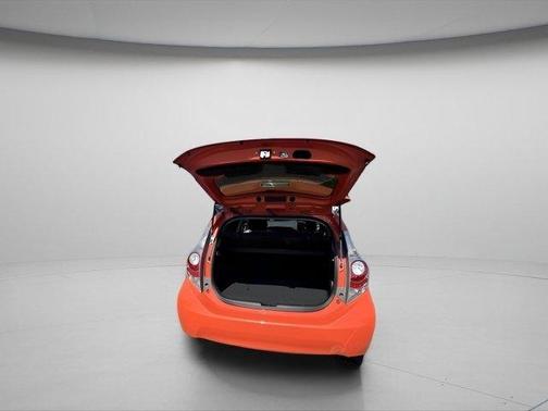 2014 Toyota Prius c Four