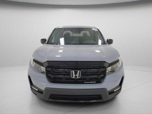 Sonic Gray Pearl 2024 Honda Ridgeline Black