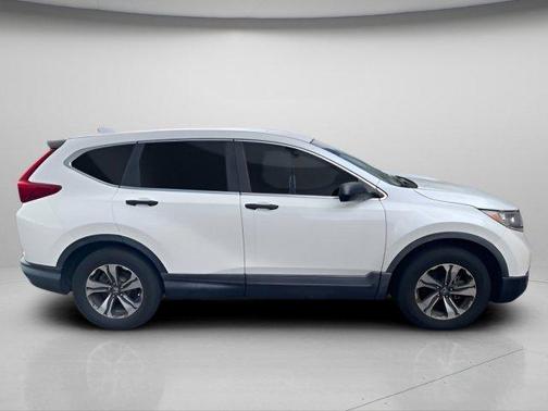 White Diamond Pearl 2018 Honda CR-V LX