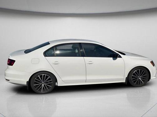 2016 Volkswagen Jetta 1.8T Sport