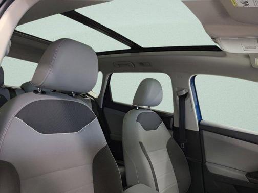 Cornflower Blue 2023 Volkswagen Taos 1.5T SE