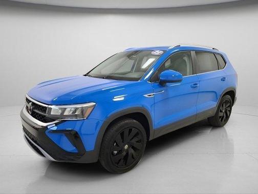 Cornflower Blue 2023 Volkswagen Taos 1.5T SE