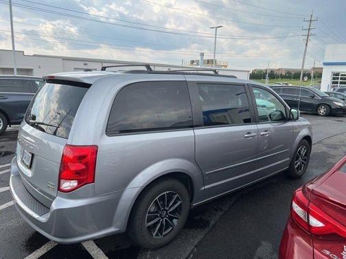 2017 Dodge Grand Caravan GT