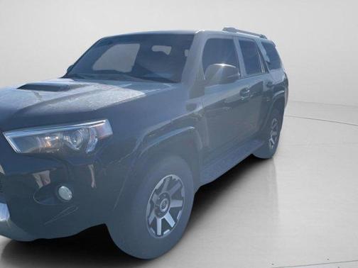 Midnight Black Metallic 2018 Toyota 4Runner SR5