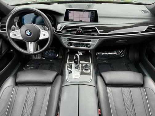 2020 BMW 750 i xDrive
