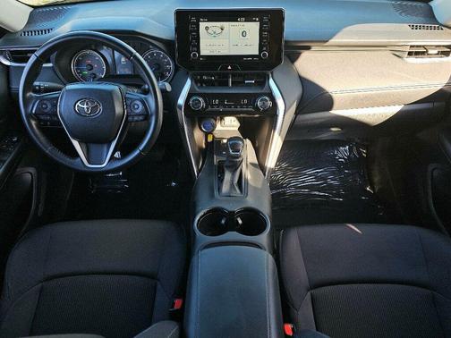 2022 Toyota Venza LE