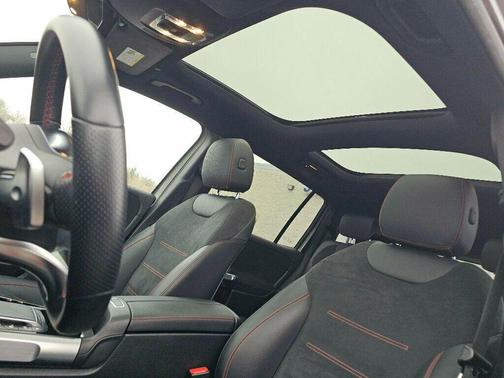 2022 Mercedes-Benz EQB 350 4MATIC