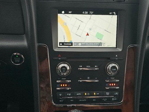 2016 Lincoln Navigator Select