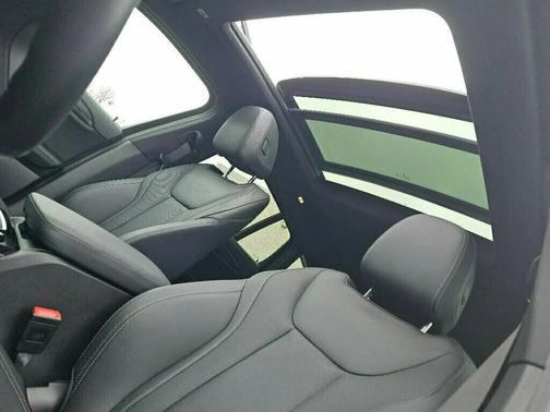 2023 BMW X4 xDrive30i