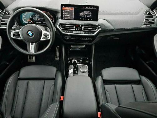 2023 BMW X4 xDrive30i