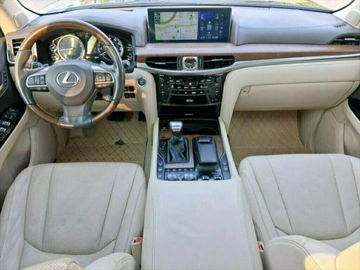 2018 Lexus LX 570 Base