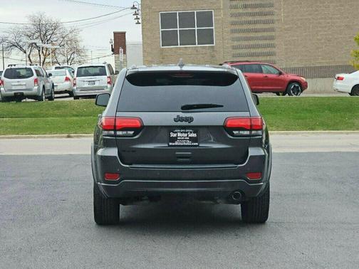 2018 Jeep Grand Cherokee Altitude