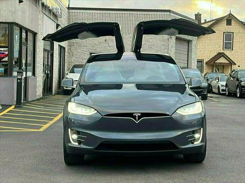 2020 Tesla Model X Long Range Plus Dual Motor All-Wheel Drive