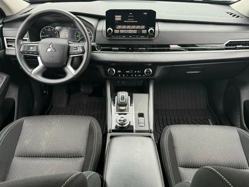 2022 Mitsubishi Outlander ES 2.5 S-AWC