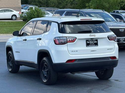 White Clearcoat 2021 Jeep Compass Freedom 4x4