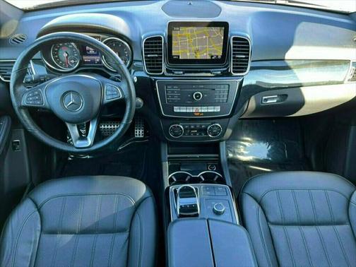 2019 Mercedes-Benz GLE 400 Base 4MATIC