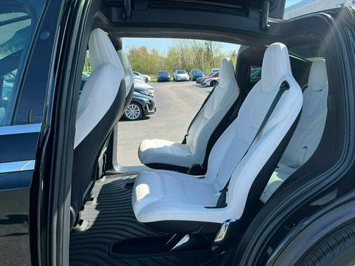 2021 Tesla Model X Long Range Plus Dual Motor All-Wheel Drive