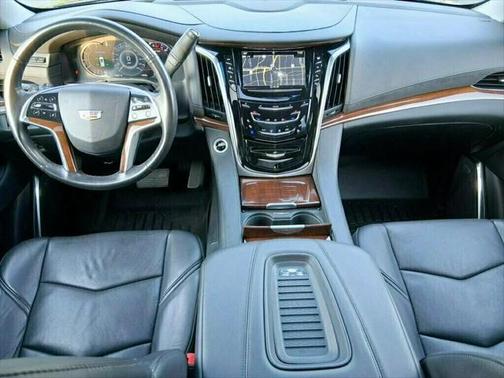 2019 Cadillac Escalade Premium Luxury