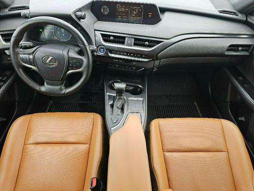 2020 Lexus UX 250h Base