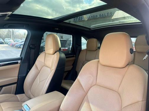 2017 Porsche Cayenne S