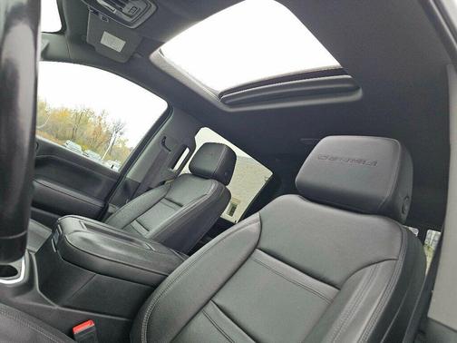 2021 GMC Sierra 2500 Denali