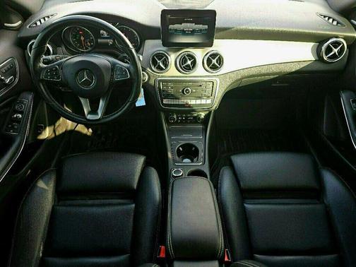 2018 Mercedes-Benz GLA 250 4MATIC