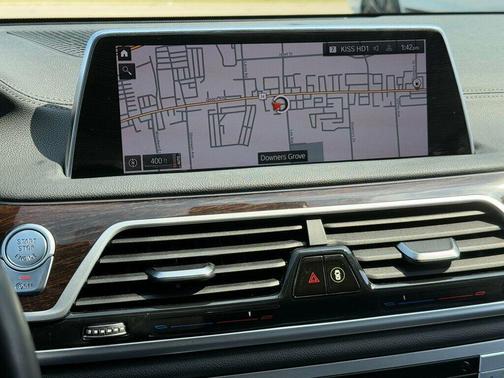 2021 BMW 740 xDrive
