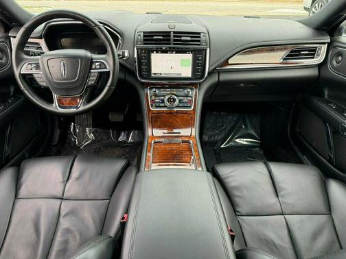 2018 Lincoln Continental Reserve