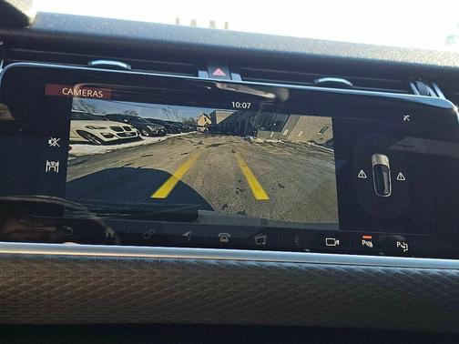 2019 Land Rover Range Rover Velar P340 R-Dynamic SE