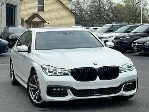 2018 BMW 750 i xDrive