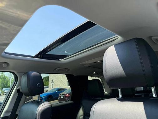 2019 Land Rover Discovery HSE