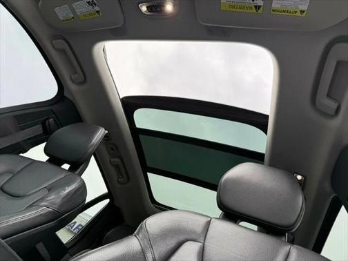 2017 Volvo XC90 T6 Momentum
